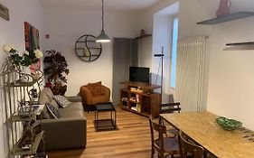 Piazza Volta Apartment
